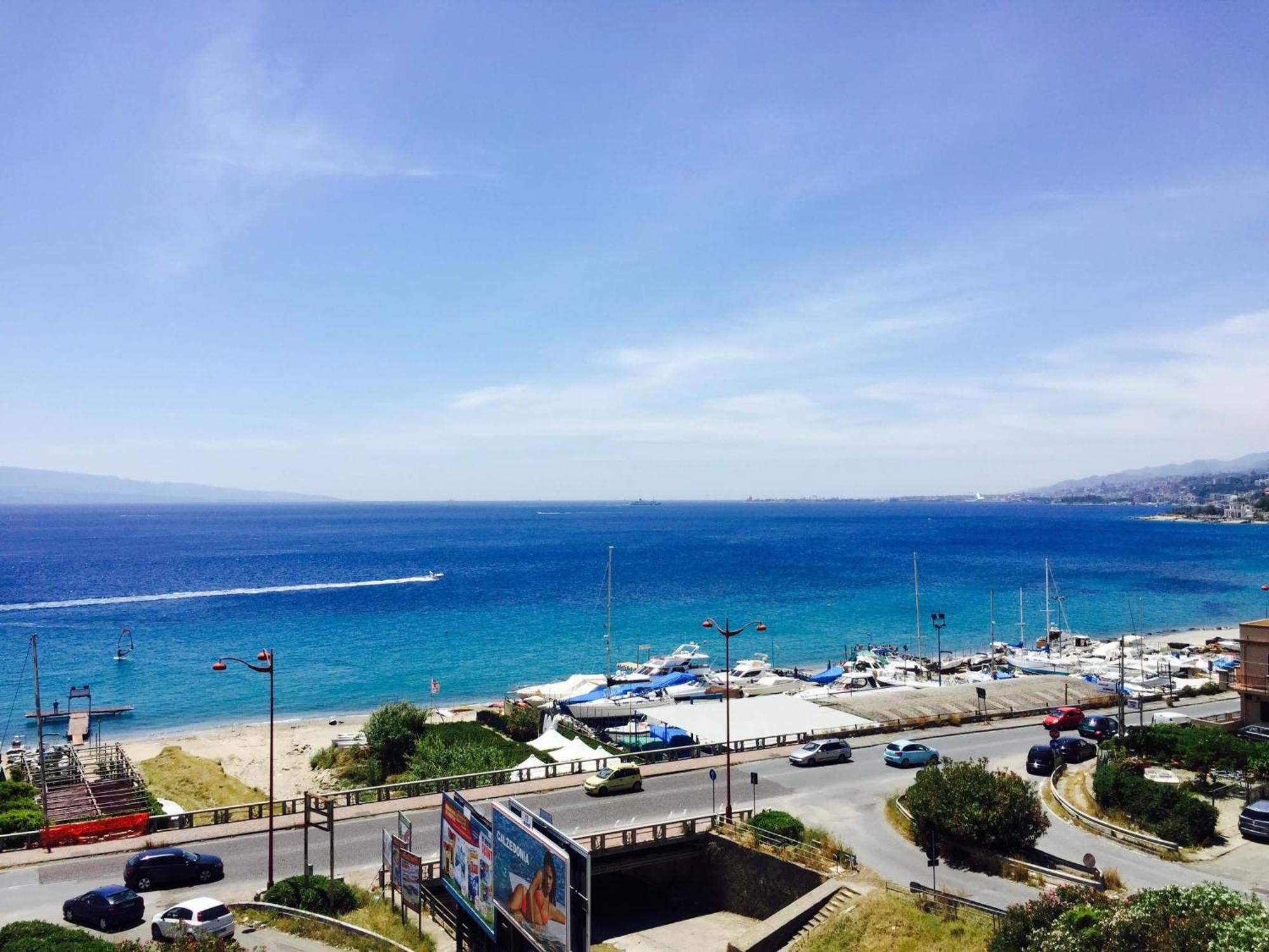 Luxury Apartment Messina Quarto foto