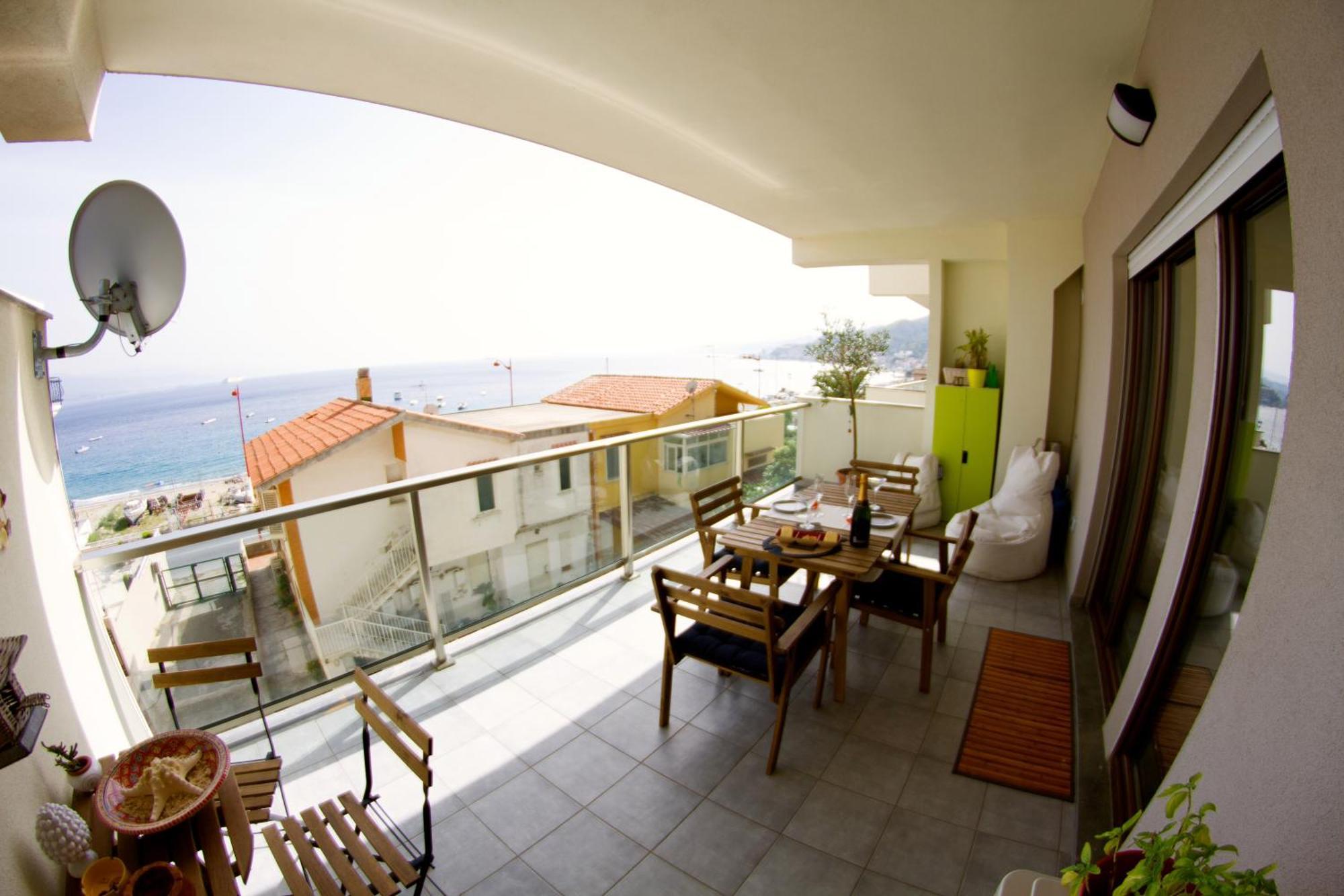 Luxury Apartment Messina Quarto foto