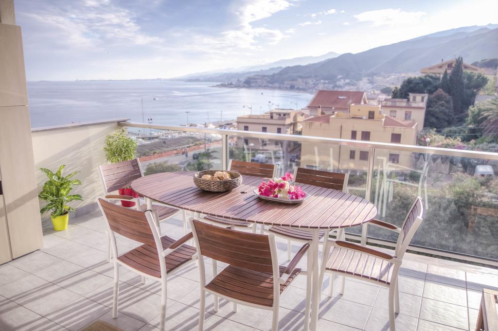 Luxury Apartment Messina Quarto foto
